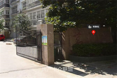 郭庄社区东区一层带车库和储藏室个人急售